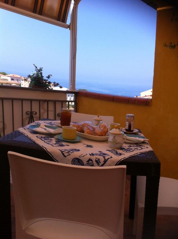 B&B Villa San Nicola San Nicola Arcella Rum bild